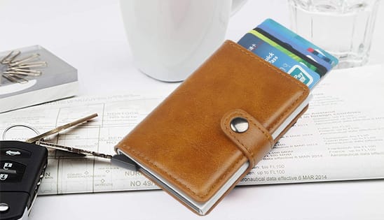 Wallet Kreditkarten Etui mit Kartenslider
