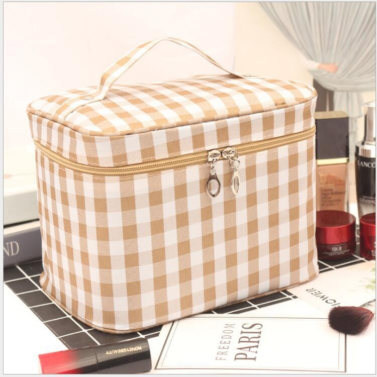 Image of (13x21x15cm) Kosmetik Make Up Tasche Necessaire Organizer Bag mit Reissverschluss - Flecht Muster bei Apfelkiste.ch