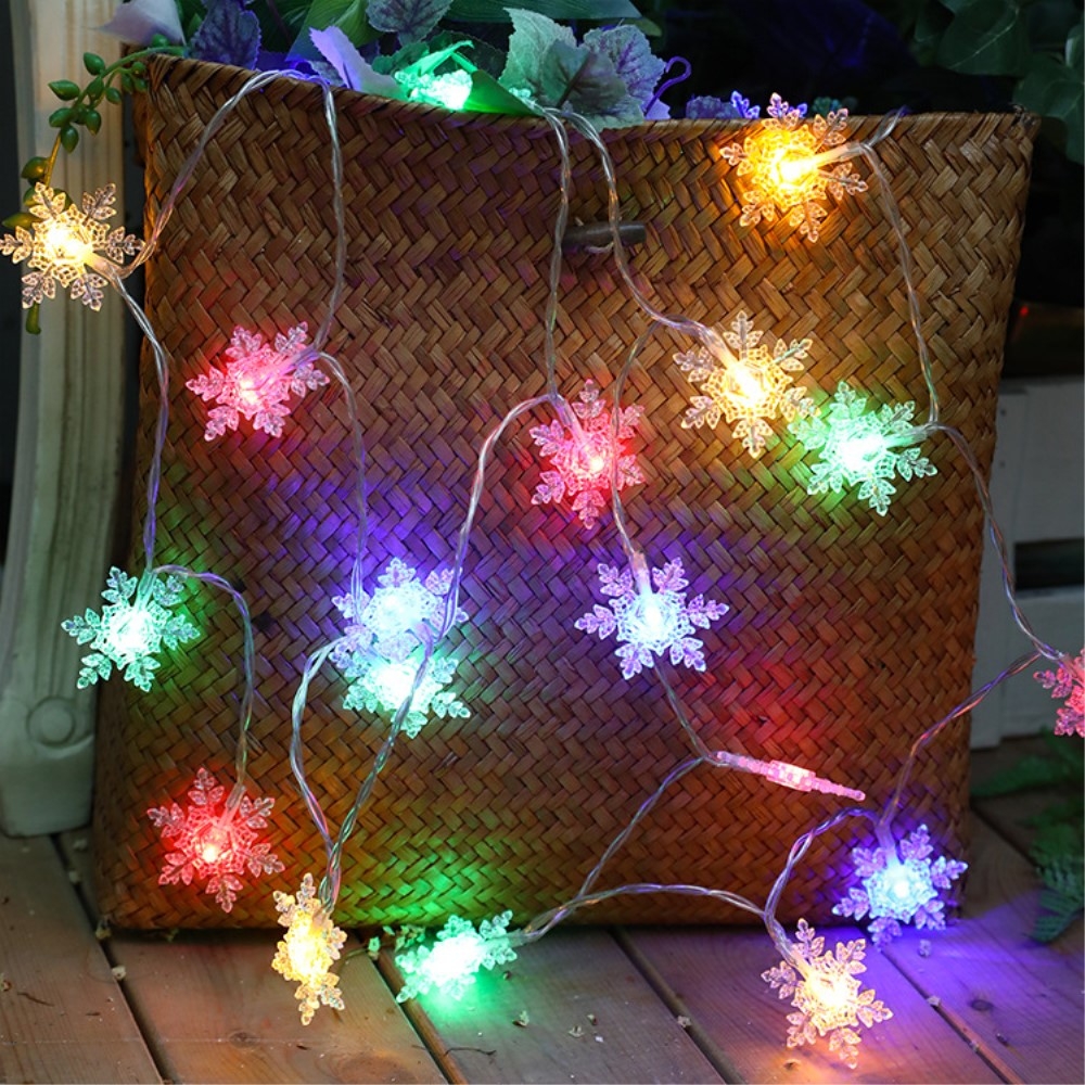 Image of (3m) 20-LED's Deko Weihnachts Lichterkette Schneeflocken Design (Batteriebetrieben) - Bunt bei Apfelkiste.ch