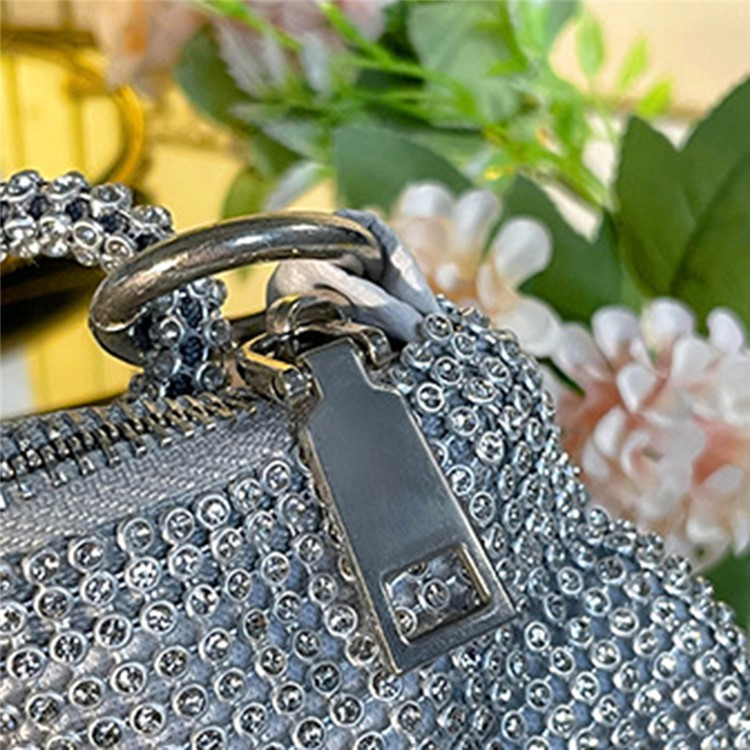 Goldene Tasche Liebeskind Berlin LOU 20 CM Umhängetasche Black