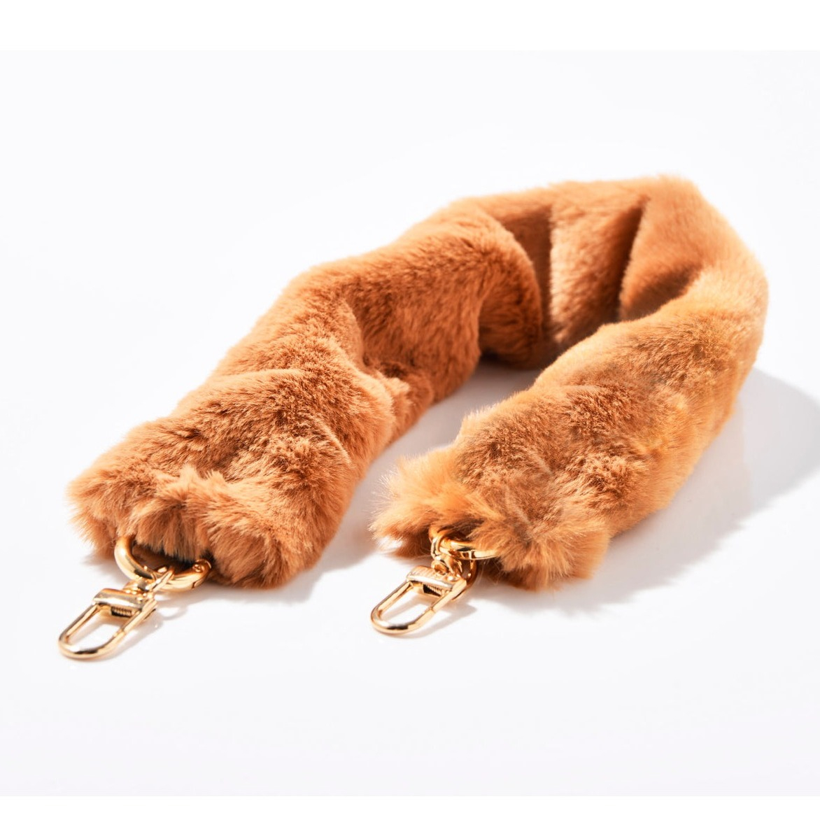 Image of ETUUI - (44cm) Universal Veganes Fellband Handykette für Schutzhülle mit Karabiner Verschluss (fur-braun-kurz) - Braun / Gold bei Apfelkiste.ch