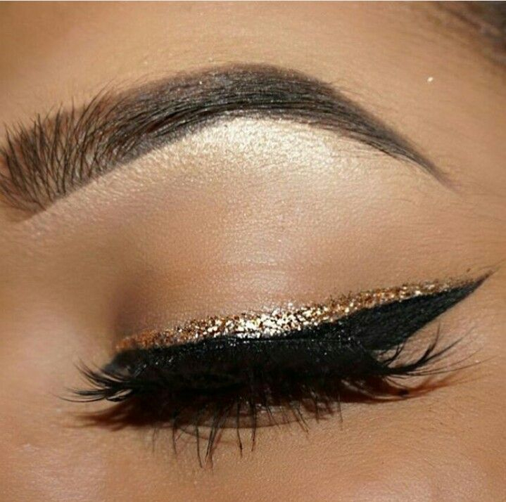 Gold eyeliner discount