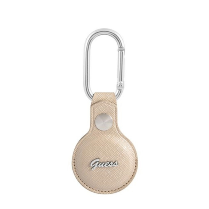 Image of Guess - Apple AirTag Saffiano Anhänger Leder Hülle Script Logo Dog Clip + Karabinerhaken (GUATPSASRSD) - Beige bei Apfelkiste.ch