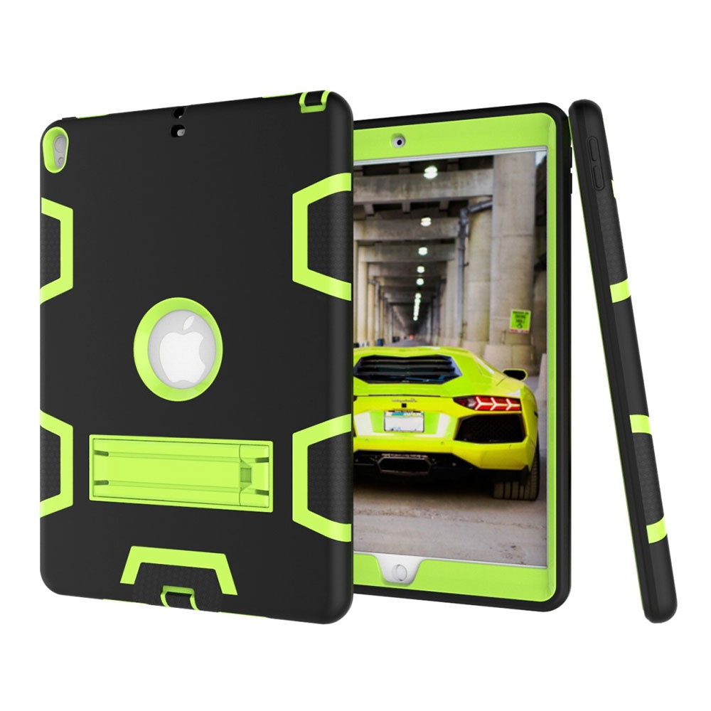 Image of iPad Air 10.5" (2019) / iPad Pro 10.5" Hybrid Outdoor Gummi Case Hülle mit Aufsteller - Schwarz / Grün bei Apfelkiste.ch