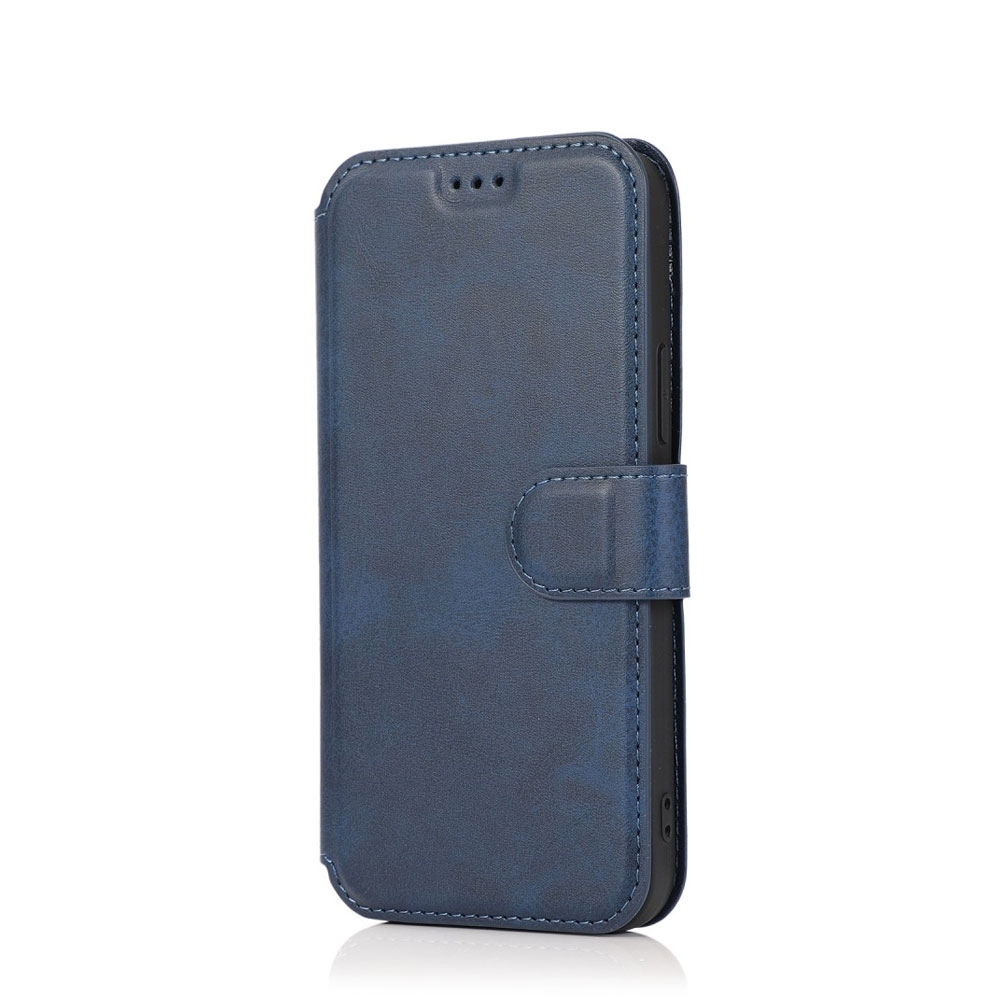 Image of iPhone 12 Pro Max Leder Tasche mit Kartenfach im Retro Style - Blau bei Apfelkiste.ch