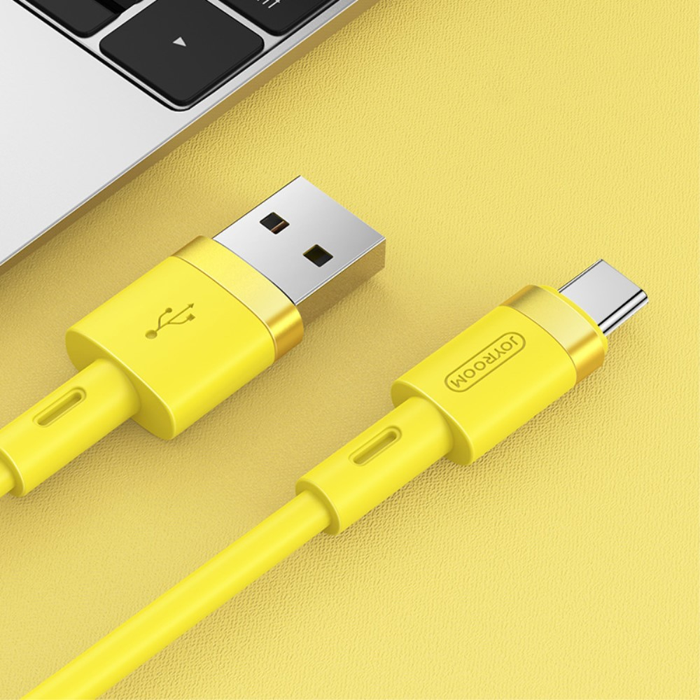 Image of Joyroom - (1.2m) 2.4A USB A auf USB C Kevlar® Schnellladekabel Silikon Datenkabel - Gelb bei Apfelkiste.ch