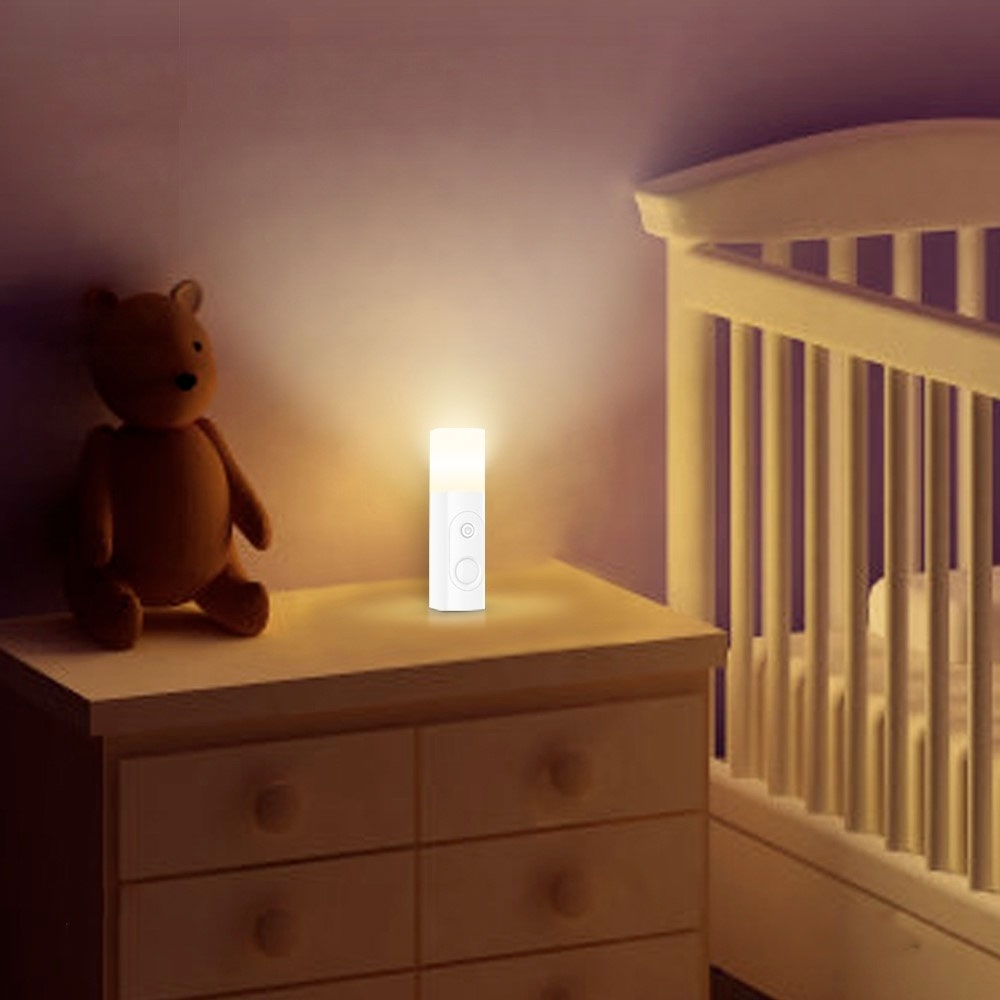 Notfall LED Nachtlicht Lampe mit PIR Infrarot Bewegungsmelder + Akku (1200mA) - Weiss