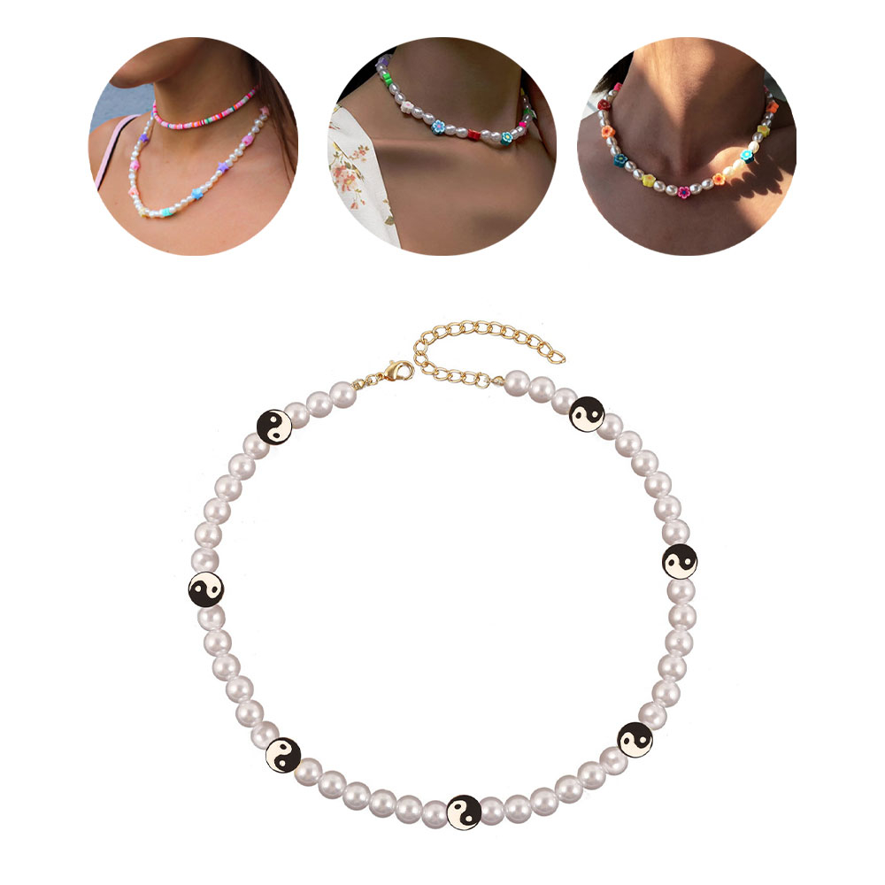 Image of (Ø13cm) Perlen Halskette Boho Yin & Yang Charms Choker Accessoire - Weiss / Schwarz bei Apfelkiste.ch