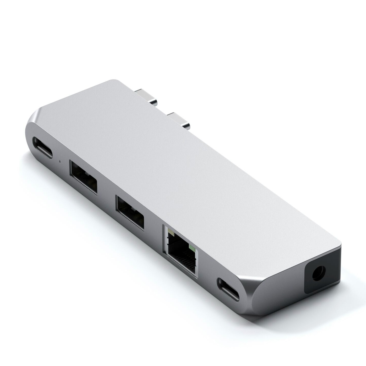 Image of Satechi - USB C Multiport Pro Hub Mini mit USB C / 2x USB 3.0 Anschluss / Gigabit Ethernet LAN / 3.5mm Klinke (ST-UCPHMIS) - Silber bei Apfelkiste.ch