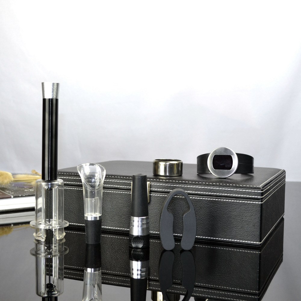 (6-tlg. Set) Wein Accessoire Sommelier Geschenk Set Lederbox Korkenzieher / Thermometer / Pumpe / Ausgiesser / Tropfschutz / Folienschneider