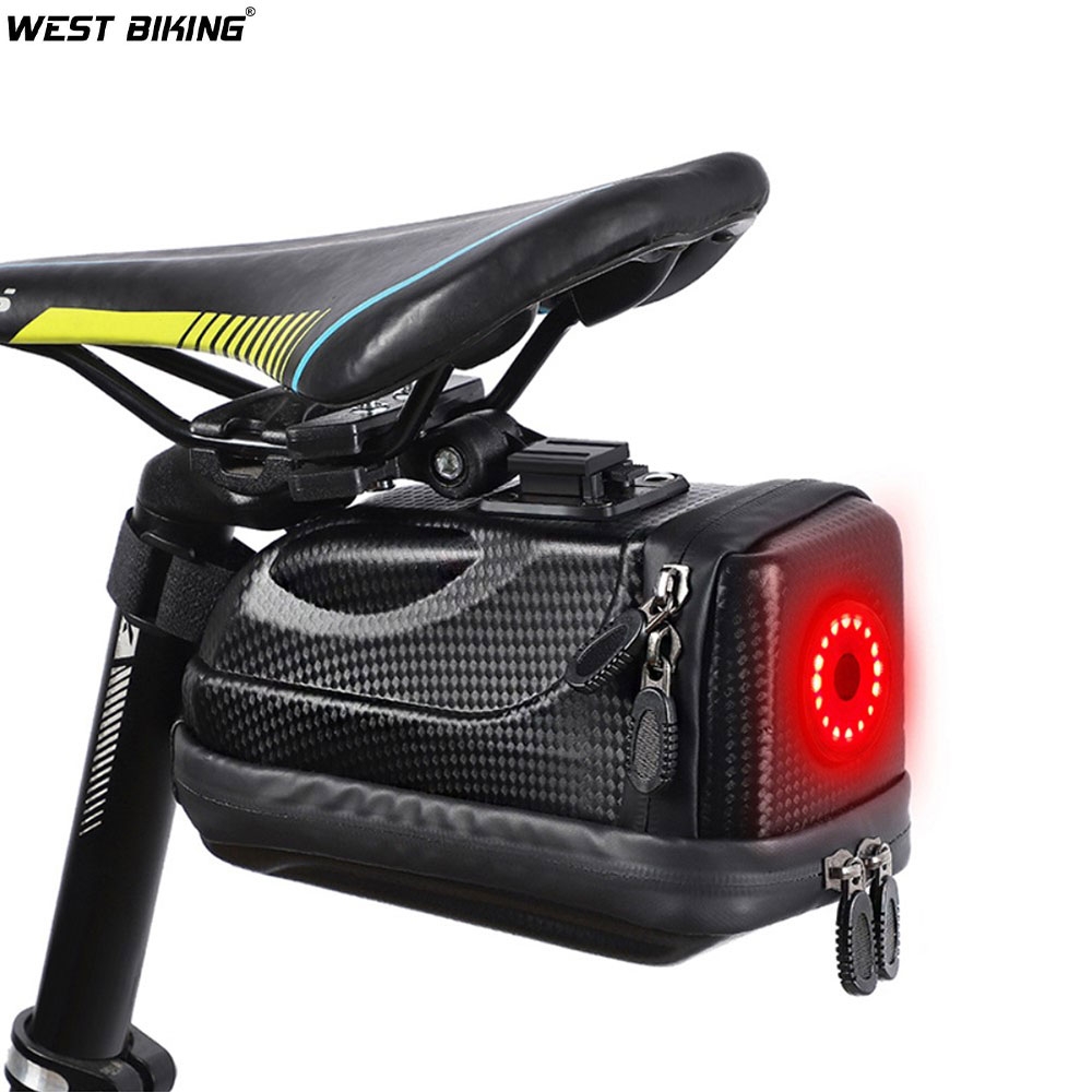 (2L) West Biking - 2in1 Wasserfeste Fahrrad Satteltasche + Velo LED Rücklicht (18x10x8cm)