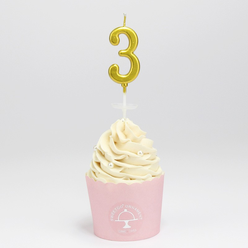 Image of Zahlen Geburtstags Kerze Kuchenstecker Happy Birthday Deko für Torten / Kuchen - Zahl 3 / Gold bei Apfelkiste.ch