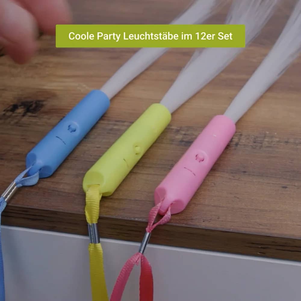 Funmo 12 Stück Bunte LED Leuchtstäbe – Glasfaser Partylicht Mit 3 Blinkmodi Für Konzerte & Feiern