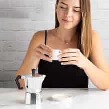 LACOR Trento Weiße Mokkakanne - Italienische Kaffeemaschine Für 6 Tassen