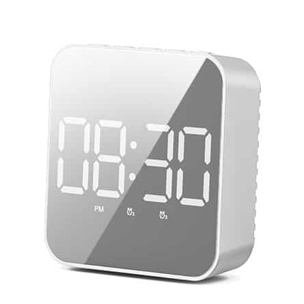 85x85mm) Digitaler USB Wecker Nachttisch Uhr Weiss