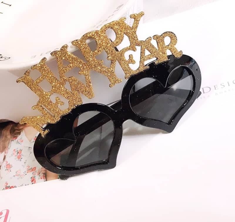 Happy New Year Brille Silvester Accessoire Herz Gold