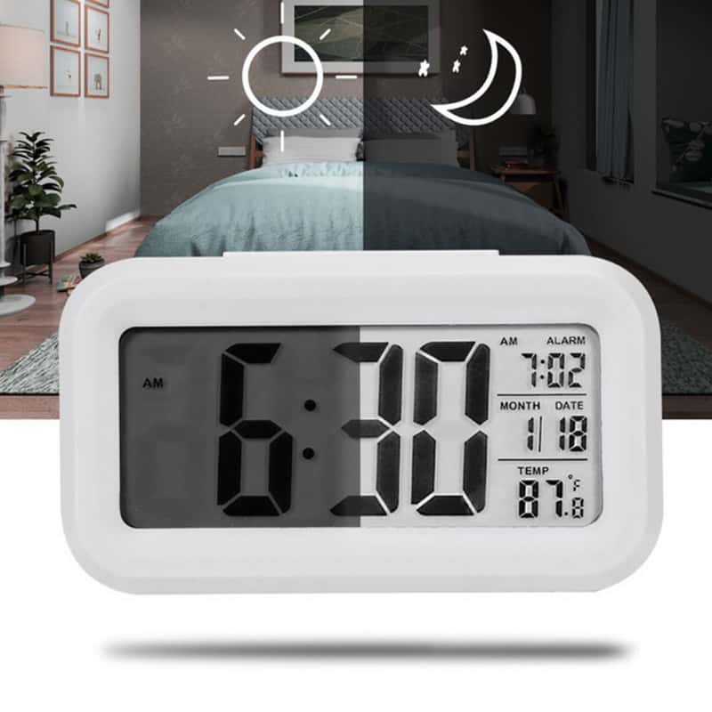 LED-Digitaluhr mit Alarmfunktion, Datums- & Temperaturanzeige